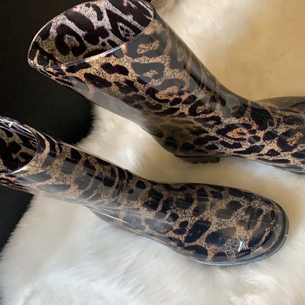 Never worn corkys rain boots
